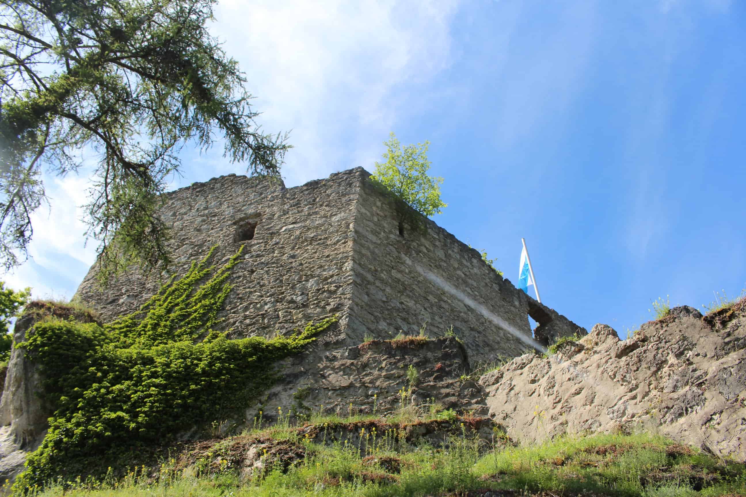 Überreste der Burg Rabenstein
