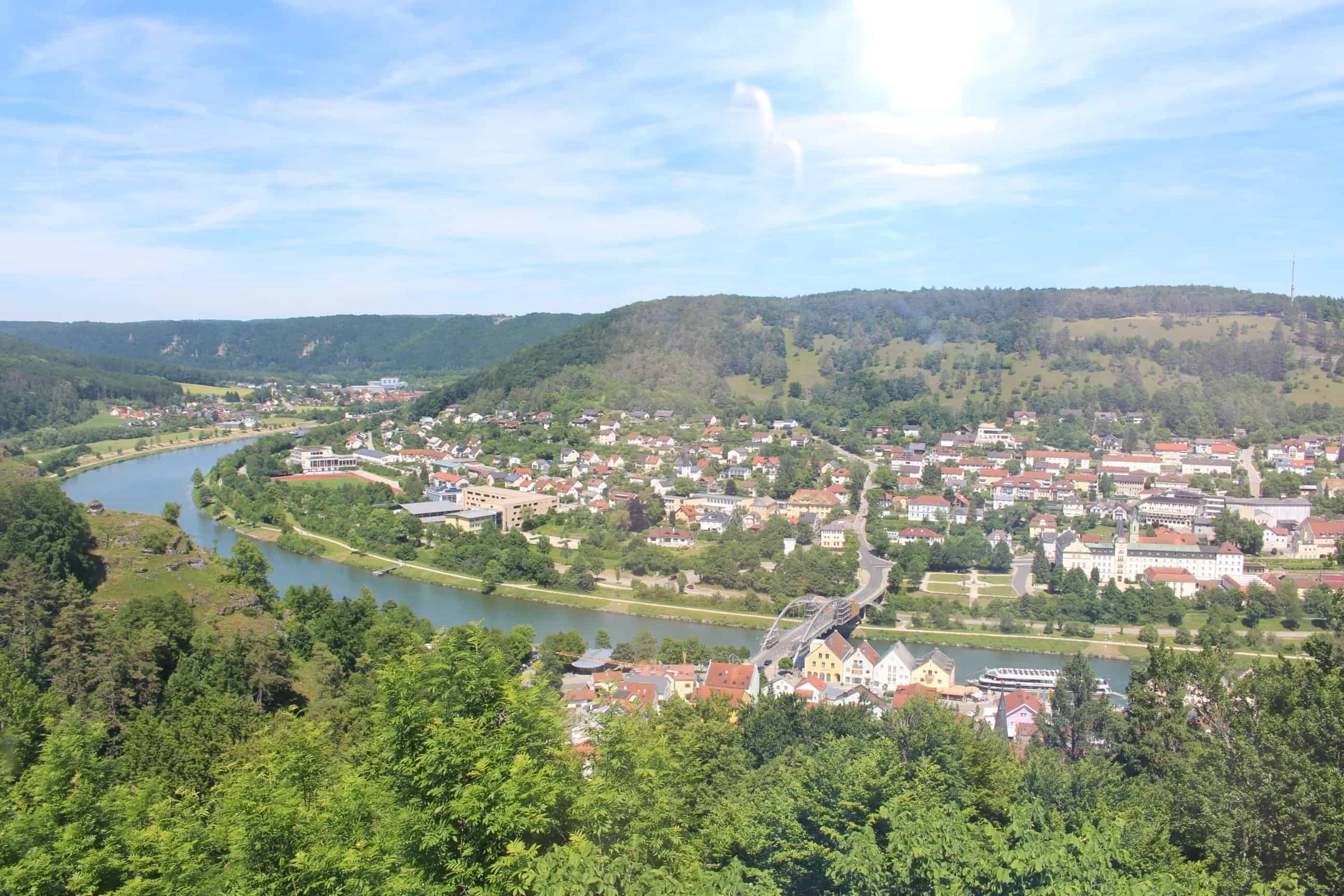 Aussicht von der Rosenburg über die Stadt Riedenburg