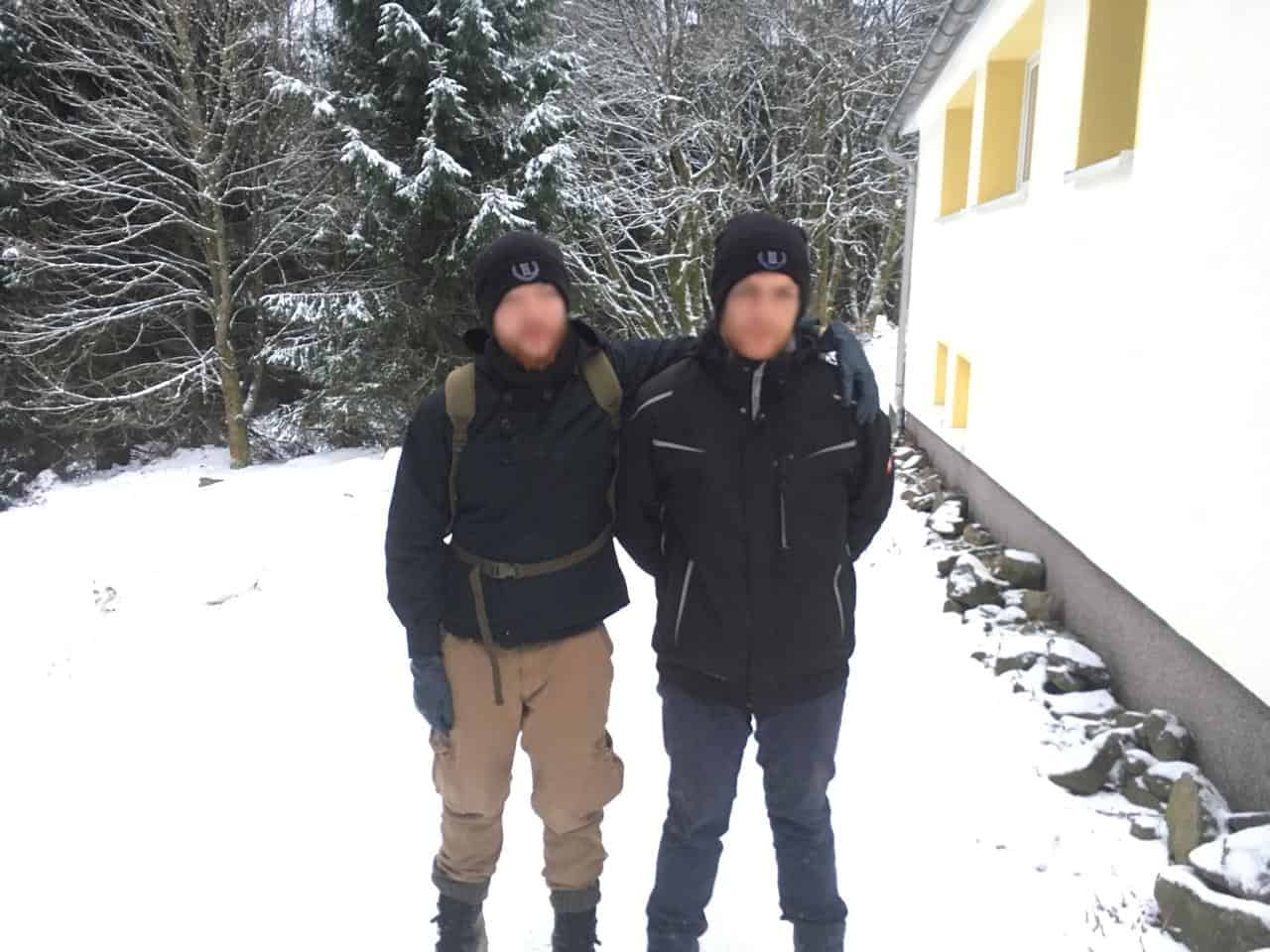 Nach 68 Kilometern etwas erschöpft. Zwei Aktivisten unserer Partei aus dem Gebietsverband West