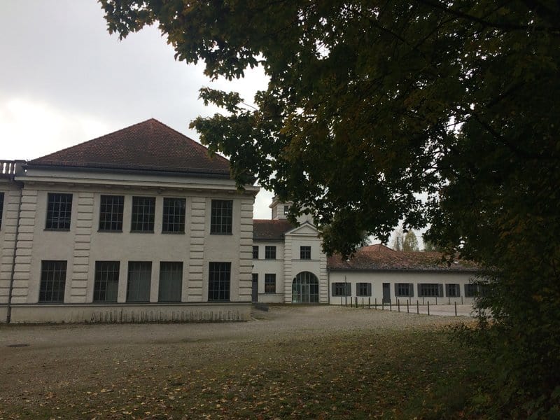 Der Eingang der Flugwerft in Oberschleißheim